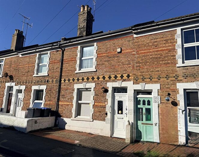 2 Bedroom Terraced House For Sale In London Street, Worthing, BN11