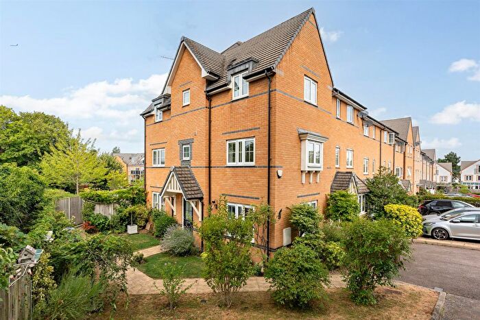 4 Bedroom End Terrace House For Sale In Gallows Way, Hertford, SG13