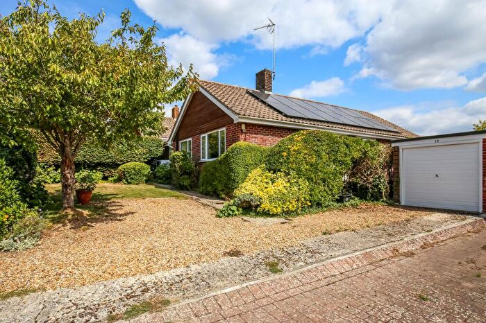 2 Bedroom Detached Bungalow For Sale In Markall Close, Cheriton, SO24