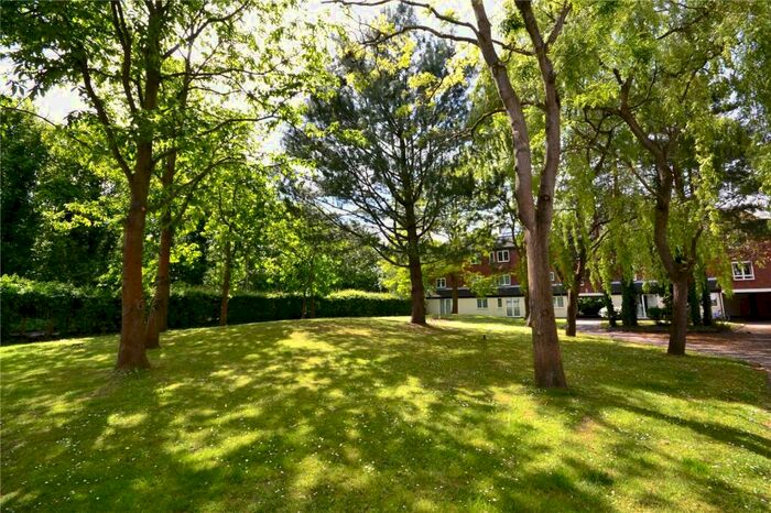 1 Bedroom Apartment To Rent In Mount Pleasant, Mount Lane, Bracknell, Berkshire, RG12