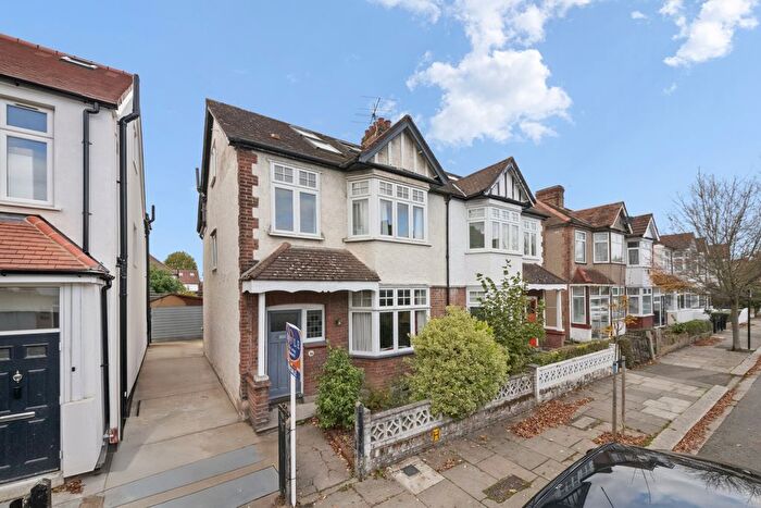 4 Bedroom Semi Detached House For Sale In Clitherow Avenue, Hanwell, W7