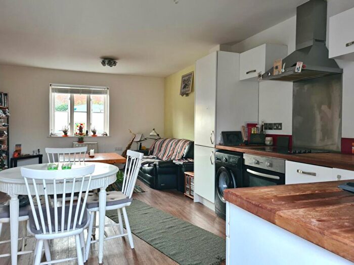2 Bedroom Apartment For Sale In The Tanneries, Glastonbury, BA6