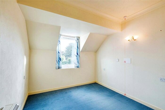 2 Bedroom Apartment For Sale In Hillyard Court, Wareham, BH20
