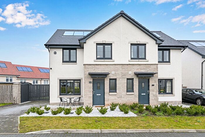 3 Bedroom Semi Detached House For Sale In Keggie Crescent, Gilmerton, EH17