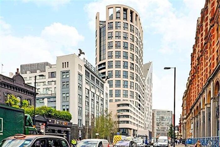 2 Bedroom Apartment To Rent In Eagle Point, City Road, Old Street, London, EC1V