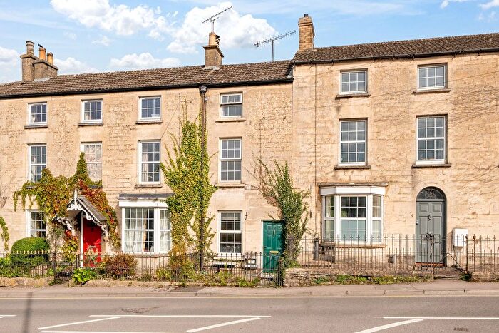 2 Bedroom Town House For Sale In Bath Road, Nailsworth, GL6
