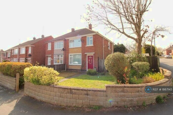 3 Bedroom Semi-Detached House To Rent In Canon Drive, Coventry, CV7