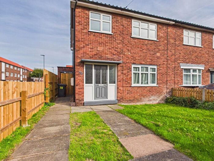3 Bedroom Semi-Detached House For Sale In Overton Court, Barton-Upon-Humber, DN18