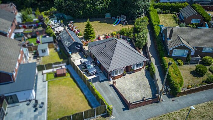 3 Bedroom Bungalow For Sale In Grosvenor Road, Harworth And Bircotes, Doncaster, South Yorkshire, DN11