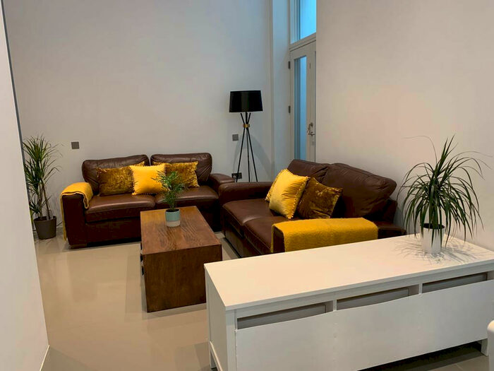 3 Bedroom Character Property To Rent In Bedroom Accomodation, Hutton, Shenfield, CM13