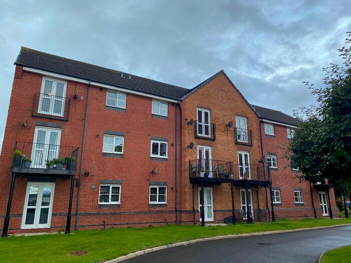 2 Bedroom Flat To Rent In Armstrong Quay, Liverpool, L3