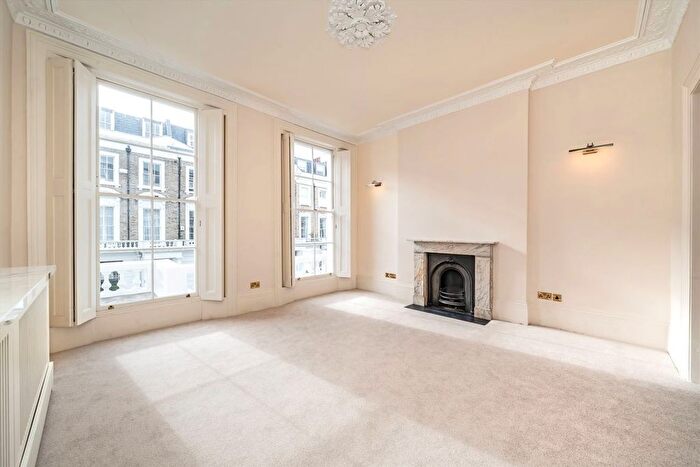 3 Bedroom Property To Rent In Winchester Street, London, SW1V