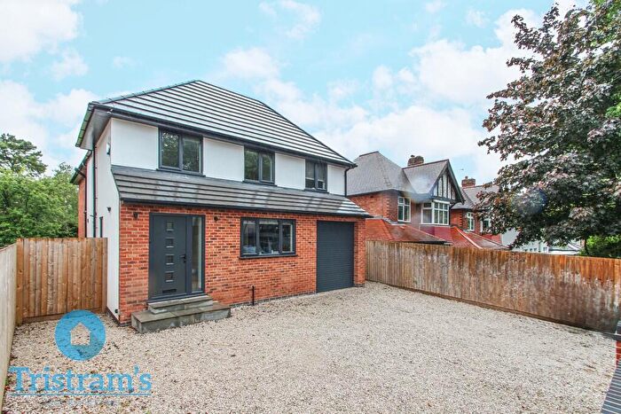 6 Bedroom Detached House To Rent In Grange Road, Woodthorpe, NG5