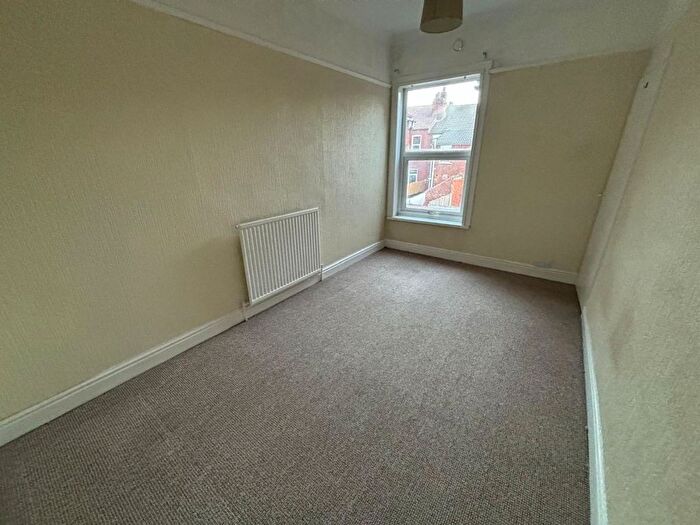 2 Bedroom Terraced House For Sale In Clarence Avenue, Doncaster, South Yorkshire, DN4
