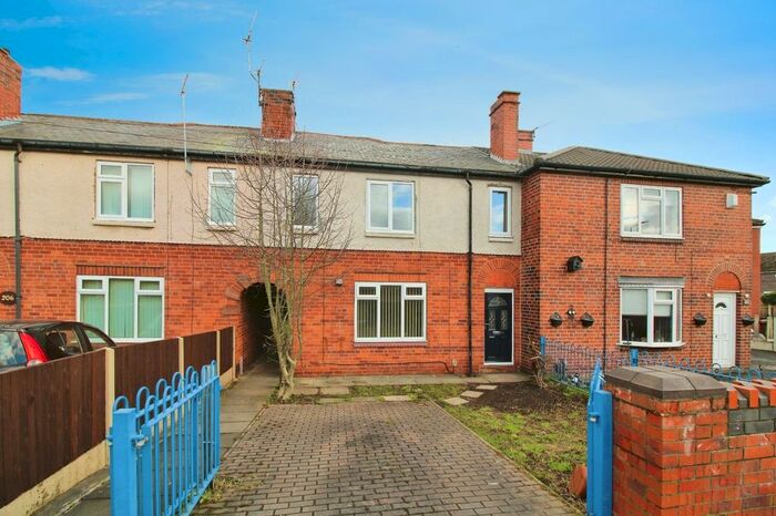 3 Bedroom Terraced House To Rent In Fryston Road, Castleford, West Yorkshire, WF10