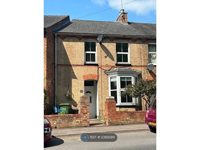 2 Bedroom Terraced House To Rent In Staplegrove Road, Taunton, TA2