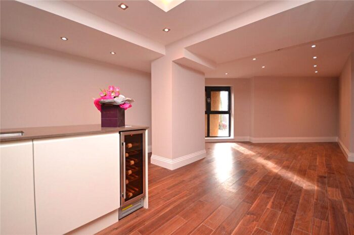 1 Bedroom Apartment To Rent In Muswell Hill, London, N10