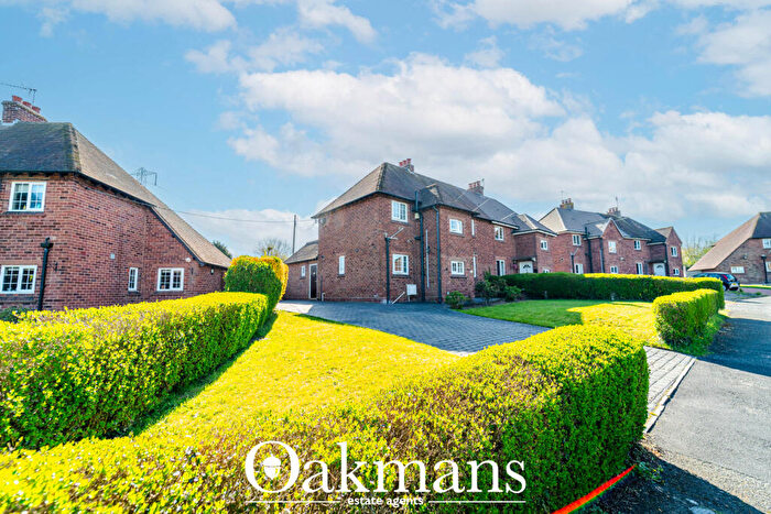 3 Bedroom Semi Detached House For Sale In Orchard Crescent, Stoke Prior, Bromsgrove, Worcestershire, B60