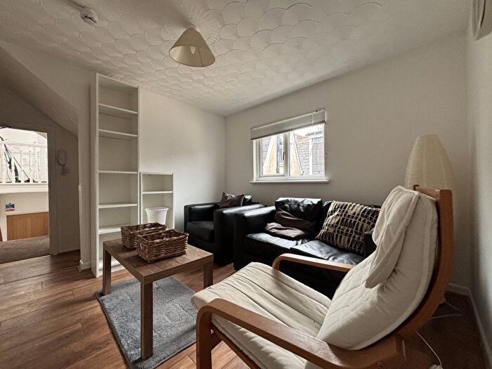 2 Bedroom Terraced House To Rent In Marlborough Road, Penylan, CF23
