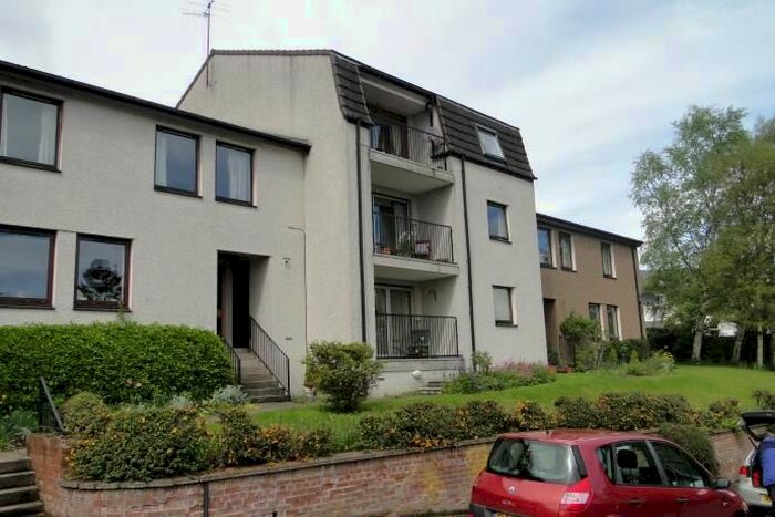 2 Bedroom Flat To Rent In Flat Cragiebank House, Moredun Square, Perth, Ode, PH2