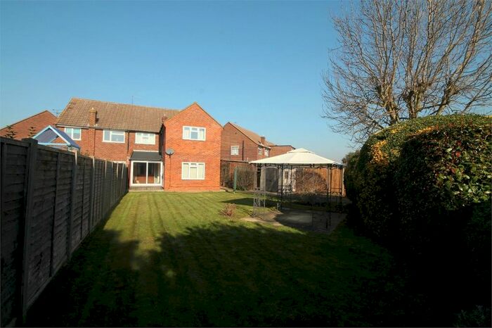 4 Bedroom Semi-Detached House To Rent In Chessholme Road, Ashford TW15