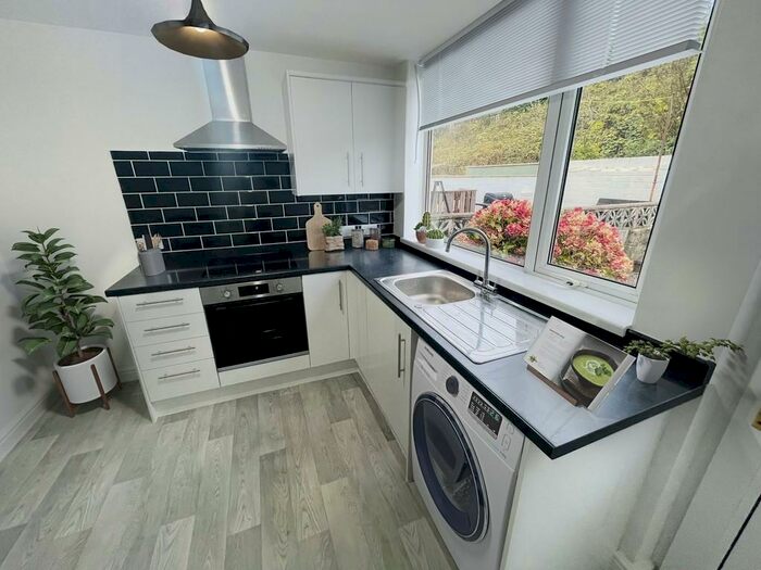 3 Bedroom Terraced House To Rent In Lower Terrace, Cwmparc, Treorchy, CF42