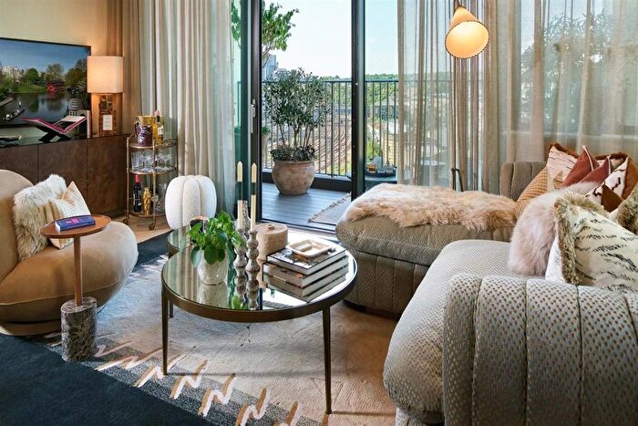 1 Bedroom Flat To Rent In Camden Goods Yard, Engine House Way, NW1