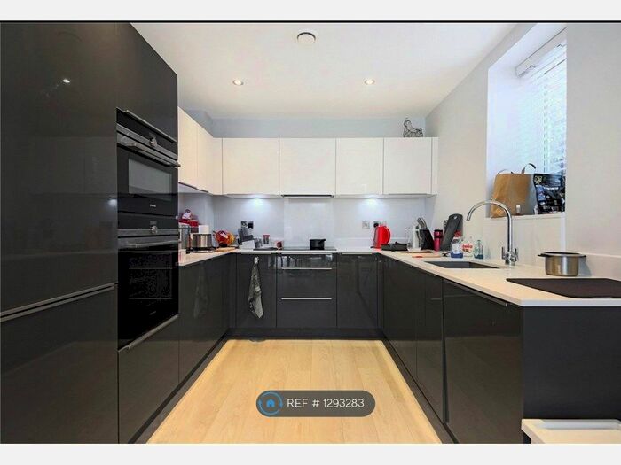 2 Bedroom Flat To Rent In Cambridge, Cambridge, CB1