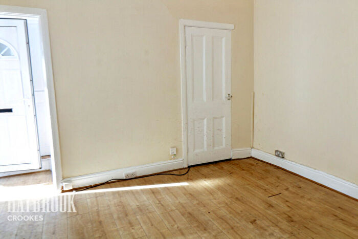 4 Bedroom Terraced House For Sale In Warwick Street, Crookes, S10