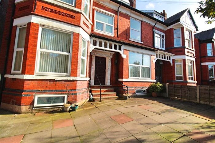 1 Bedroom Flat To Rent In Lea Road, Heaton Moor, Stockport, SK4
