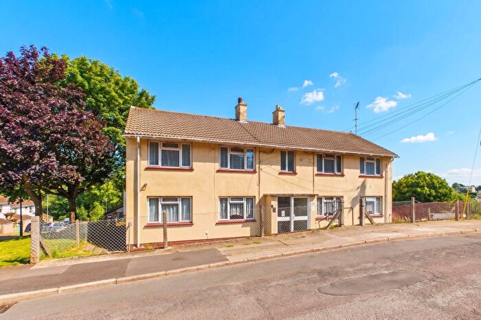 1 Bedroom Flat For Sale In Pendennis Road, Torquay, TQ2