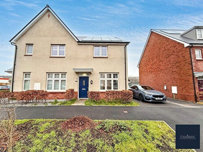 2 Bedroom Semi-Detached House For Sale In Cilgant Eirin, Tonyrefail, CF39