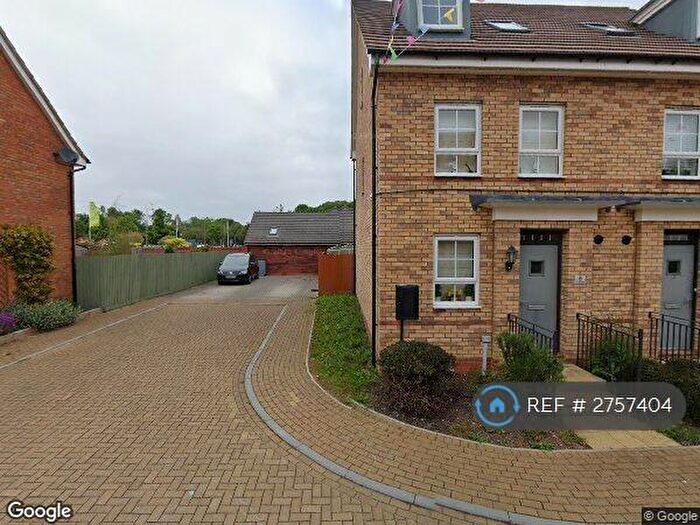 4 Bedroom Semi-Detached House To Rent In Aurelia Close, Milton Keynes, MK11