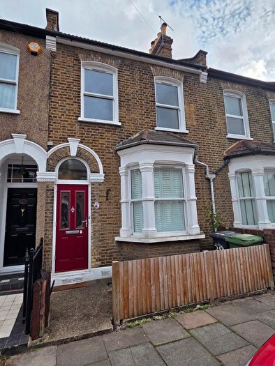 4 Bedroom Terraced House To Rent In Alloa Road, Deptford, SE8