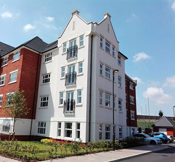 2 Bedroom Flat To Rent In Arundale Walk, Horsham, RH12