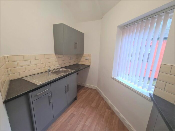 1 Bedroom Flat To Rent In Town Square, High Street, Syston, Leicester, LE7