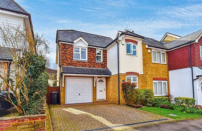 3 Bedroom Terraced House For Sale In Cedar Terrace Road, Sevenoaks, TN13