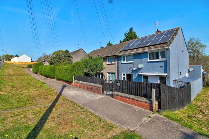 3 Bedroom End Of Terrace House For Sale In Wye Crescent, Newport, NP20