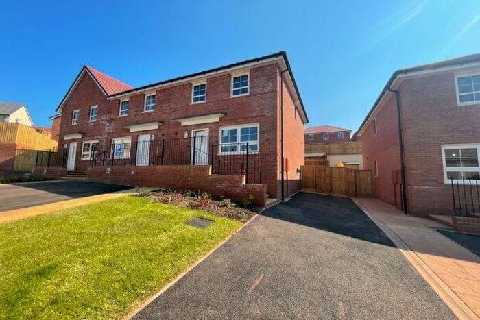 3 Bedroom Property To Rent In Hollyberry Road, Paignton, TQ4