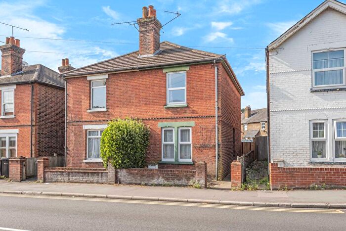 4 Bedroom Semi-Detached House To Rent In Guildford Park Road, Guildford, GU2