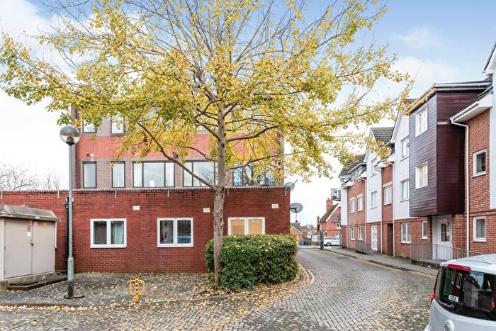 Flat To Rent In Consort House, - Albert Street, Fleet, GU51