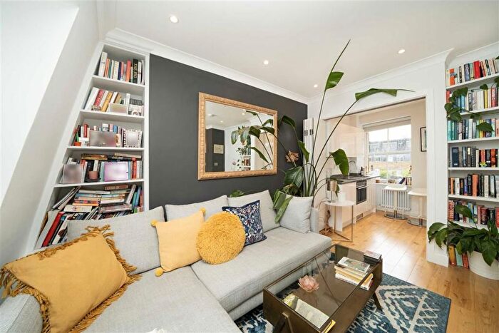 1 Bedroom Flat To Rent In Marylebone Street, Marylebone, W1G