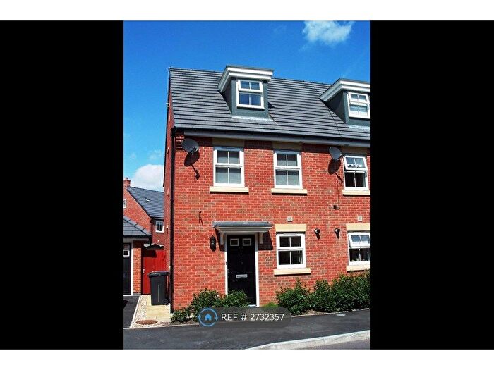3 Bedroom Terraced House To Rent In Lingwell Park, Widnes, WA8