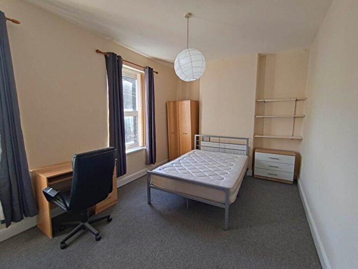 4 Bedroom House To Rent In Miskin Street, Cathays, Cardiff, CF24