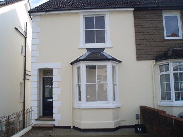 2 Bedroom Maisonette To Rent In Earlsbrook Road, Earlswood, Redhill, RH1