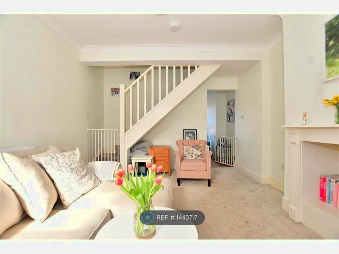 2 Bedroom Terraced House To Rent In Baltic Road, Tonbridge, TN9