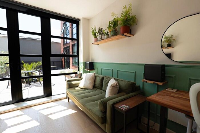 1 Bedroom Flat For Sale In Camden Street, Birmingham, B1 - Photo 10