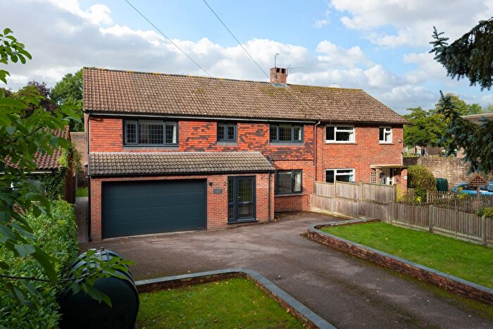 4 Bedroom Semi-Detached House For Sale In Merton Lane, Canterbury, CT4