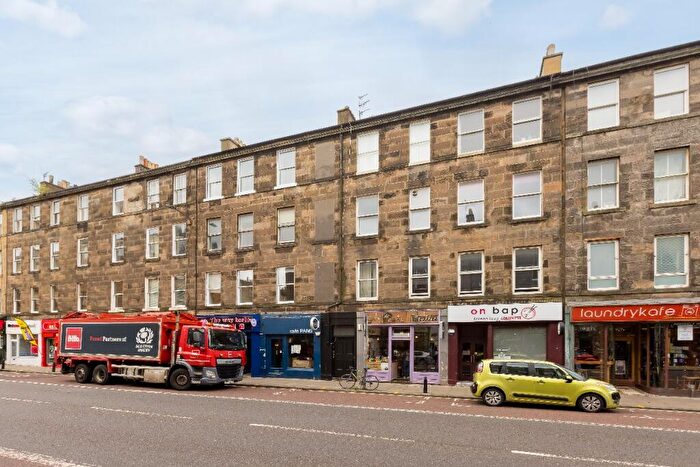 3 Bedroom Flat To Rent In Clerk Street, Newington, Edinburgh, EH8