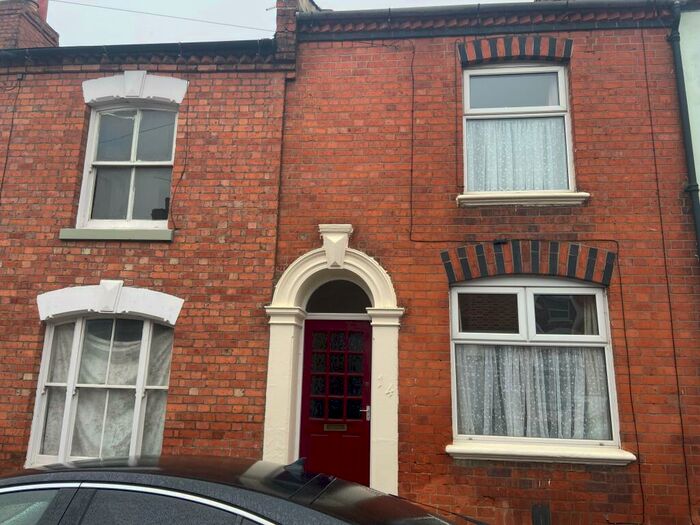 2 Bedroom House To Rent In Cloutsham Street, Northampton, NN1